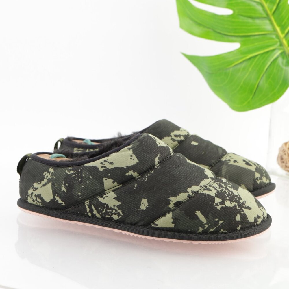 Sorel Women Bodega Run Slip On Shoe Size 8 Green Camo Mule Slipper Quilted Nylon